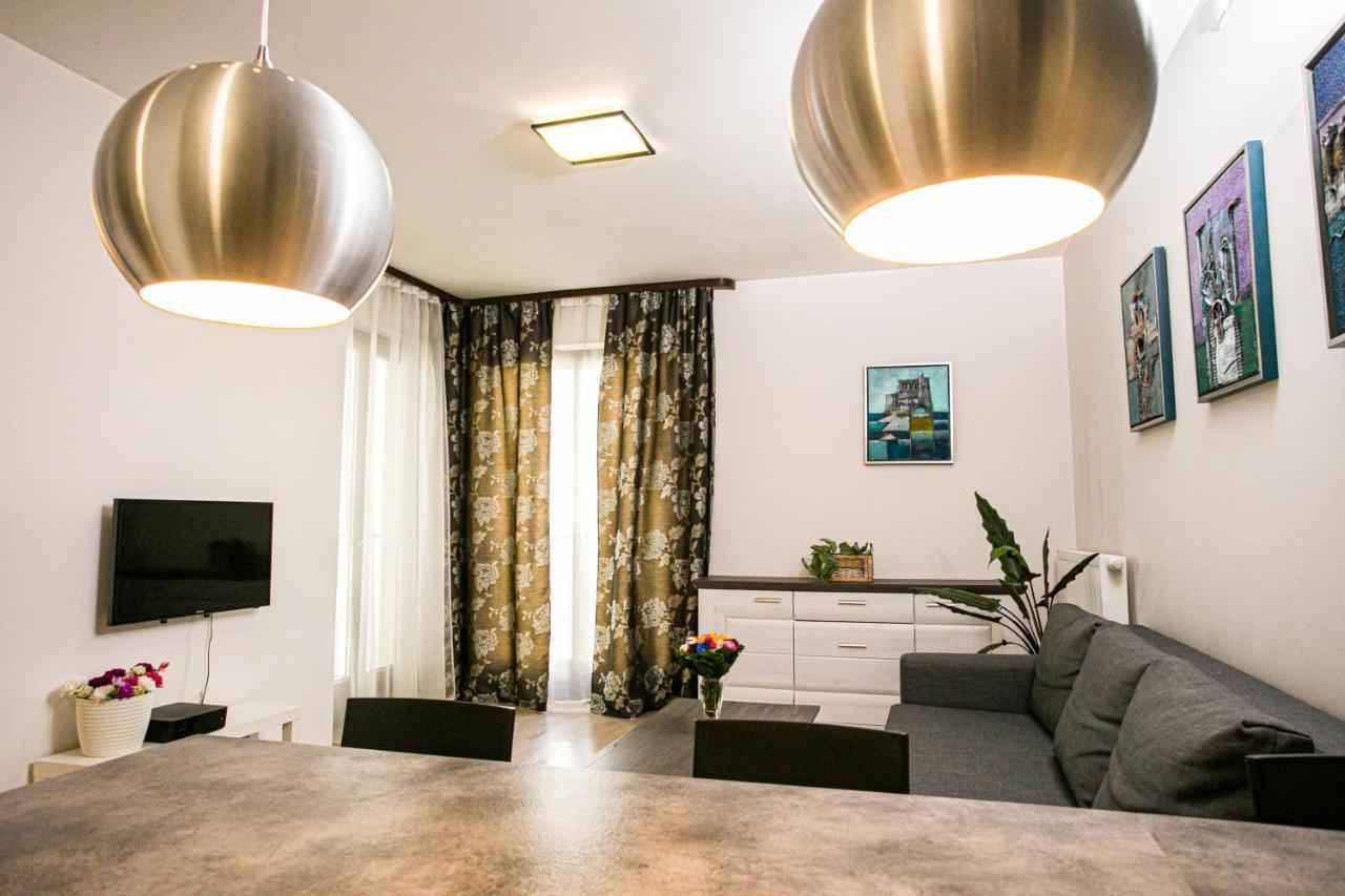 Murano Apartaments Варшава Екстер'єр фото